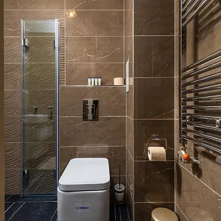 Stylish & Luxury 1bd With A Nice Terrace 플로브디프