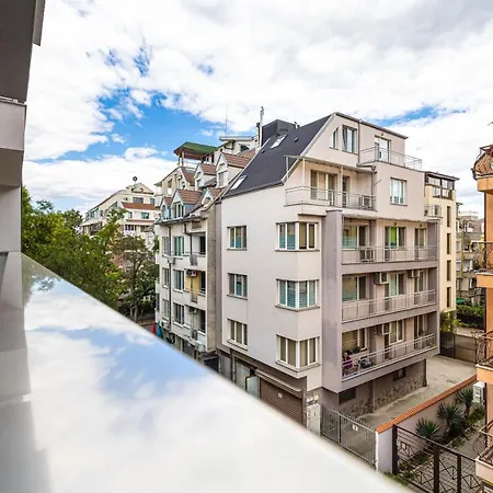 Stylish & Luxury 1bd With A Nice Terrace * 플로브디프