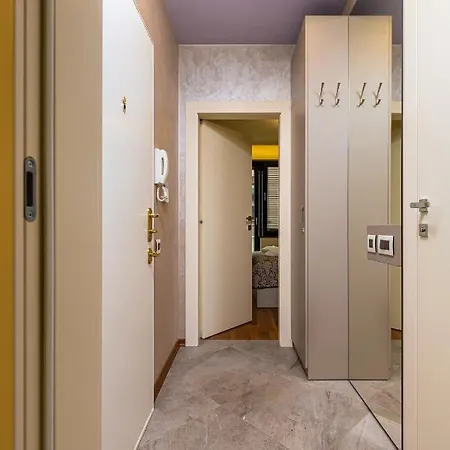 Stylish & Luxury 1bd With A Nice Terrace *